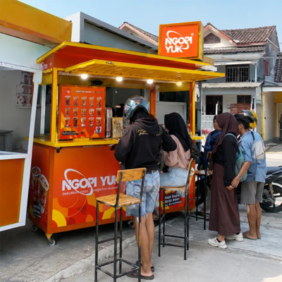 Strategi Bisnis Kopi Kekinian Modal Minim: Pilih Paket Booth atau Kontainer Ngopi Yuk?